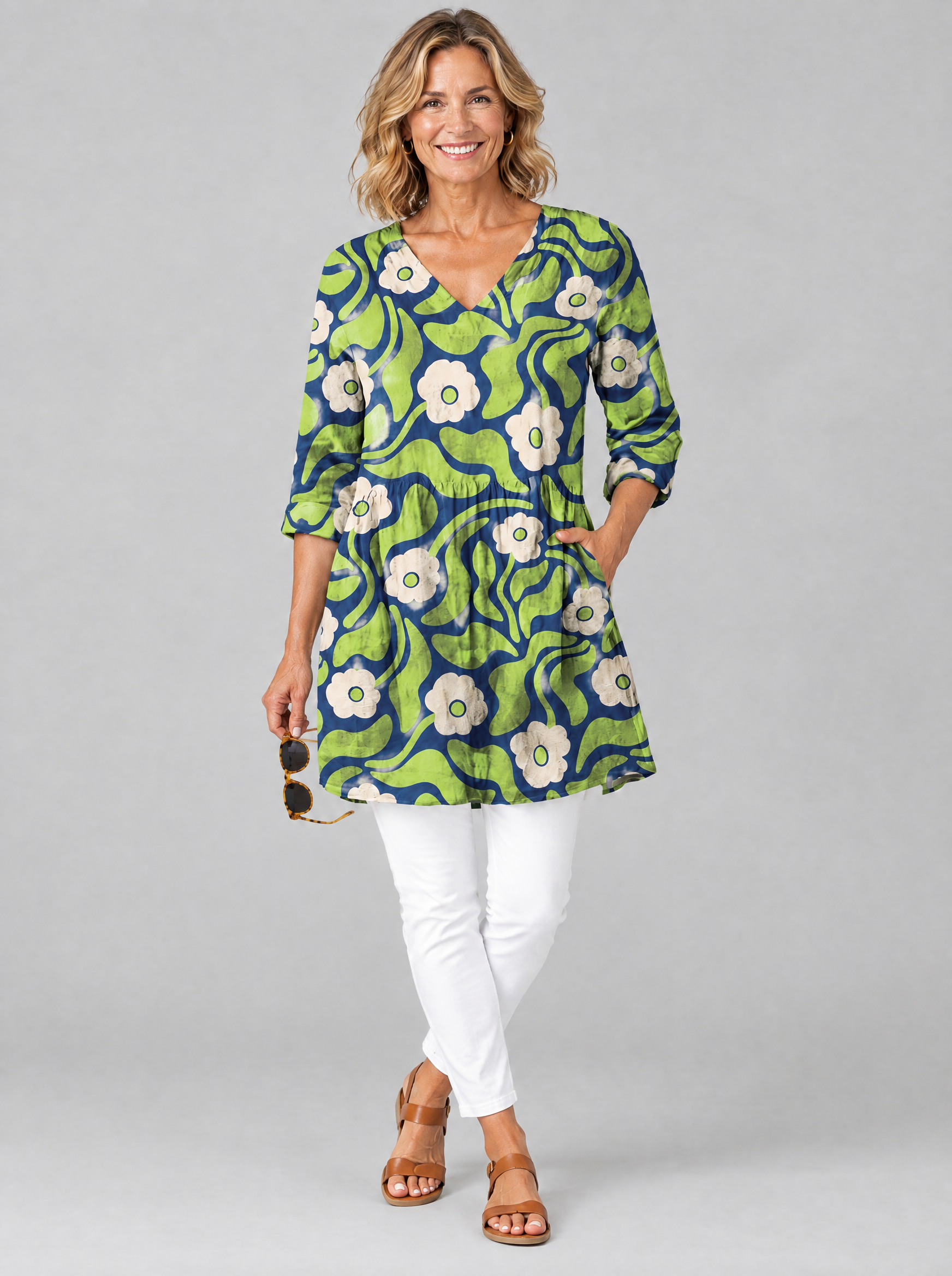 Stephanie long blouse in navy and lime retro daisy print, front view
