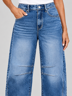 Farrah casual jeans in mid blue, close up of waistband, pockets and knee seams