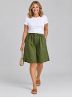 Polly linen shorts in army green, front view