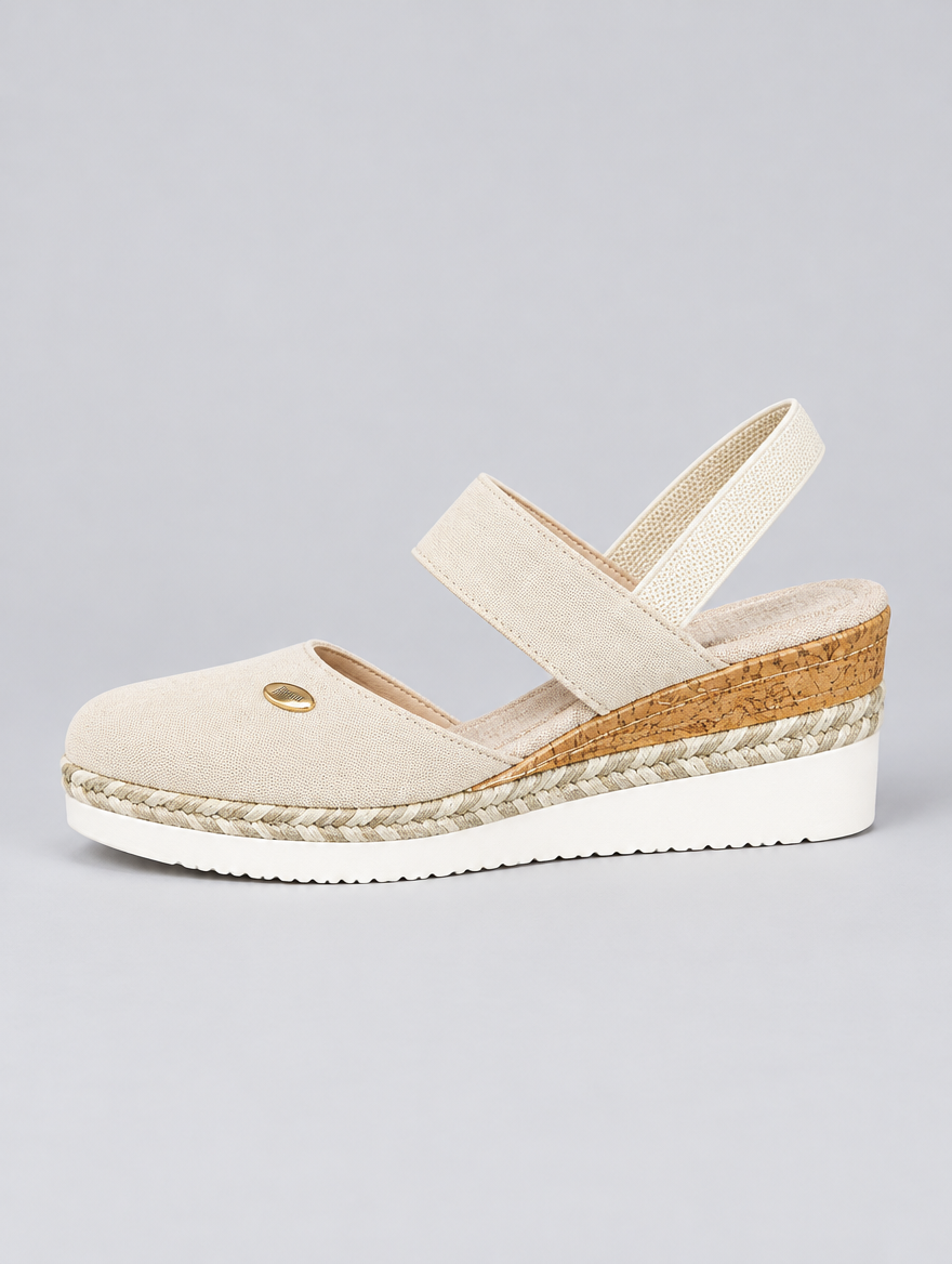 Margit sandals in white, side view