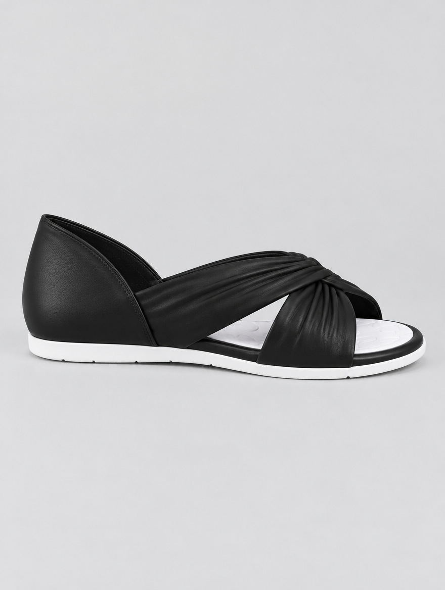 Delta sandals in black, side view