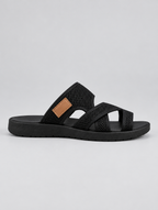 Liliane sandals in black, side view